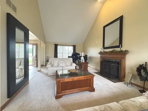 2041 South Bluff Road Kankakee IL 60901