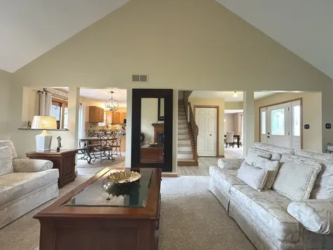 2041 South Bluff Road Kankakee IL 60901