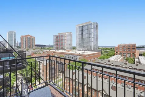 221 East Cullerton Street Chicago IL 60616