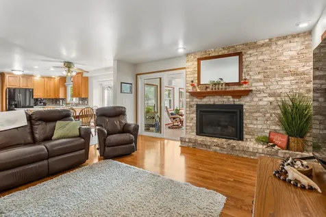 910 North Bell Street Gibson City IL 60936
