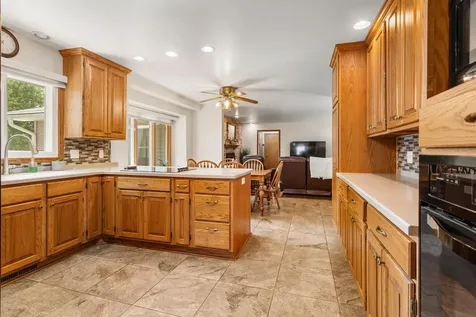 910 North Bell Street Gibson City IL 60936