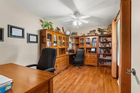 910 North Bell Street Gibson City IL 60936