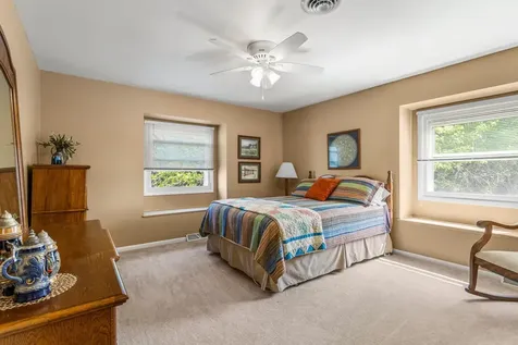 910 North Bell Street Gibson City IL 60936