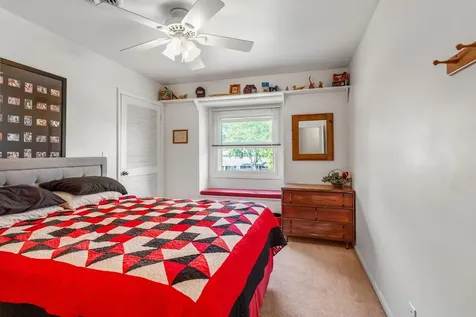 910 North Bell Street Gibson City IL 60936