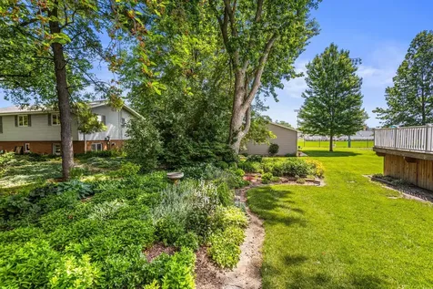 910 North Bell Street Gibson City IL 60936