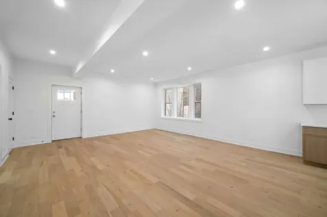 3941 North Spaulding Avenue Chicago IL 60618