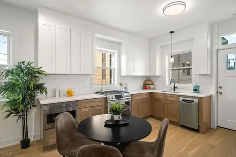 3941 North Spaulding Avenue Chicago IL 60618