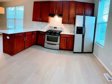 775 Lewisburg Lane Aurora IL 60504
