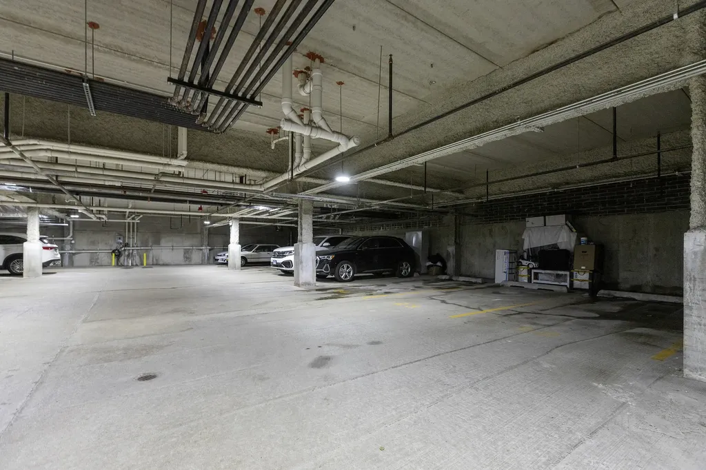 1802 South State Street Chicago IL 60616