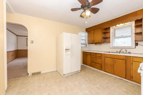 801 Fremont Street Bloomington IL 61701