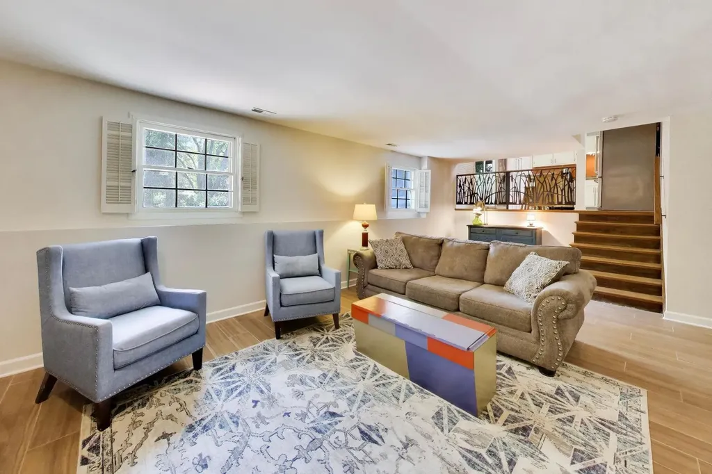 24143 West 103rd Street Naperville IL 60564