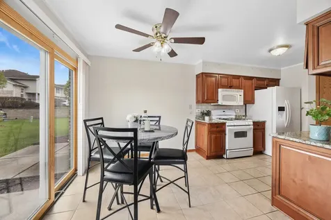 7245 Arbor Lane Justice IL 60458