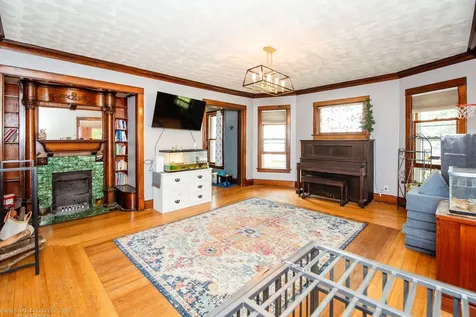 109 West North Street Peotone IL 60468