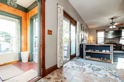 109 West North Street Peotone IL 60468