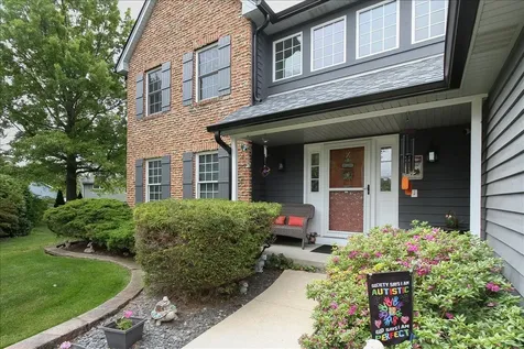 2153 Jordan Circle Elgin IL 60123