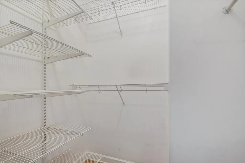 5 East 14th Place Chicago IL 60605
