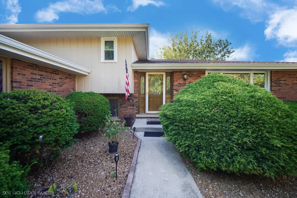 10906 3RD Street Mokena IL 60448