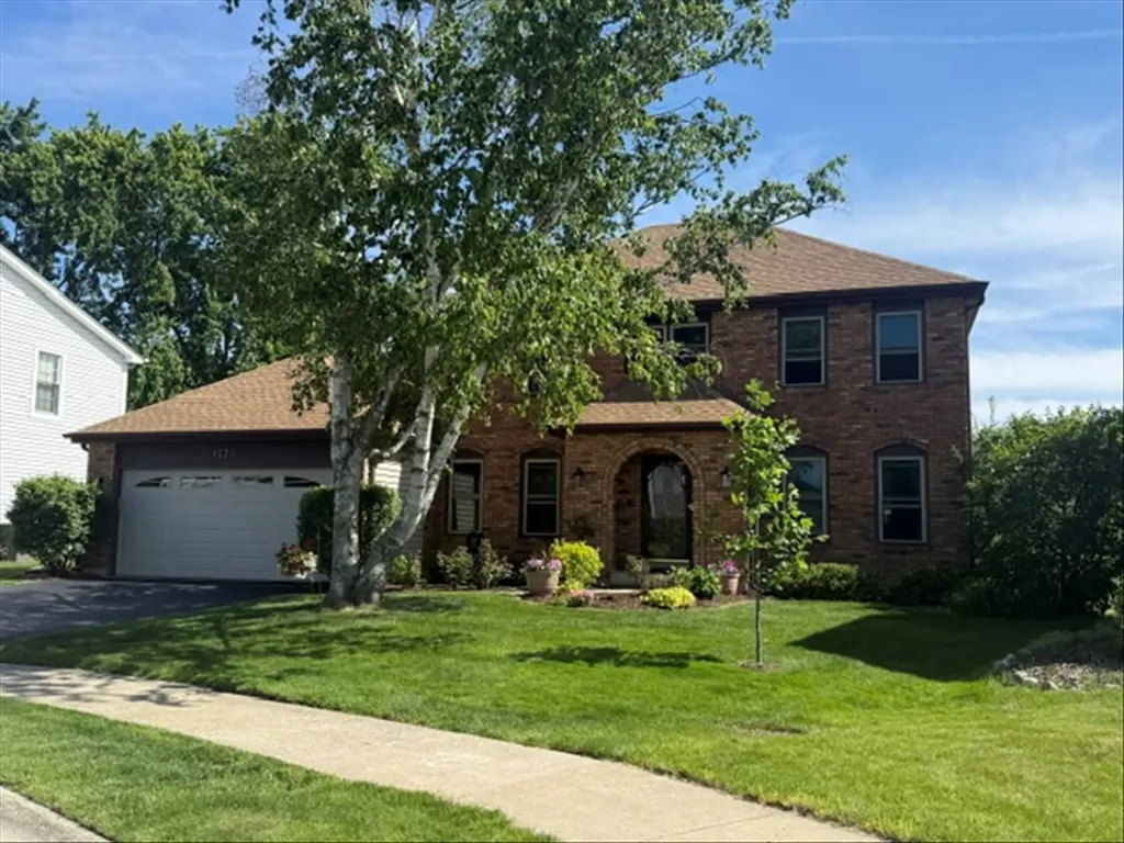1573 Clemson Drive Naperville IL 60565