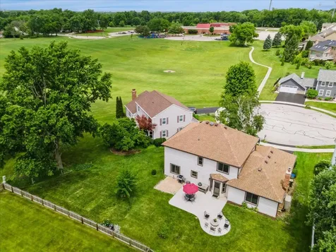 1573 Clemson Drive Naperville IL 60565
