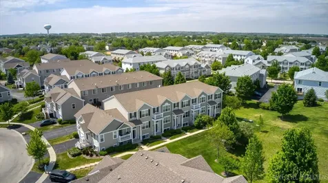 1668 Ruby Drive Pingree Grove IL 60140