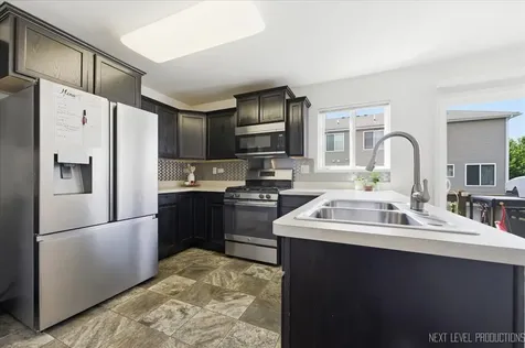 1668 Ruby Drive Pingree Grove IL 60140