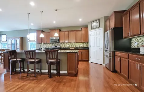 3569 Canton Circle Mundelein IL 60060