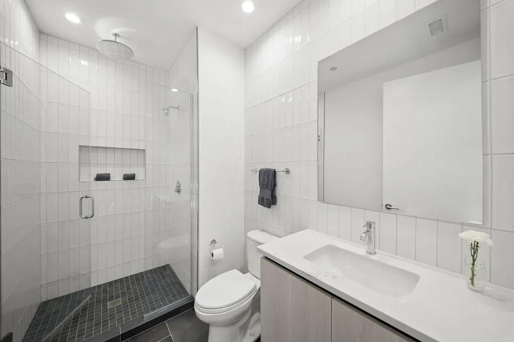 323 South Racine Avenue Chicago IL 60607