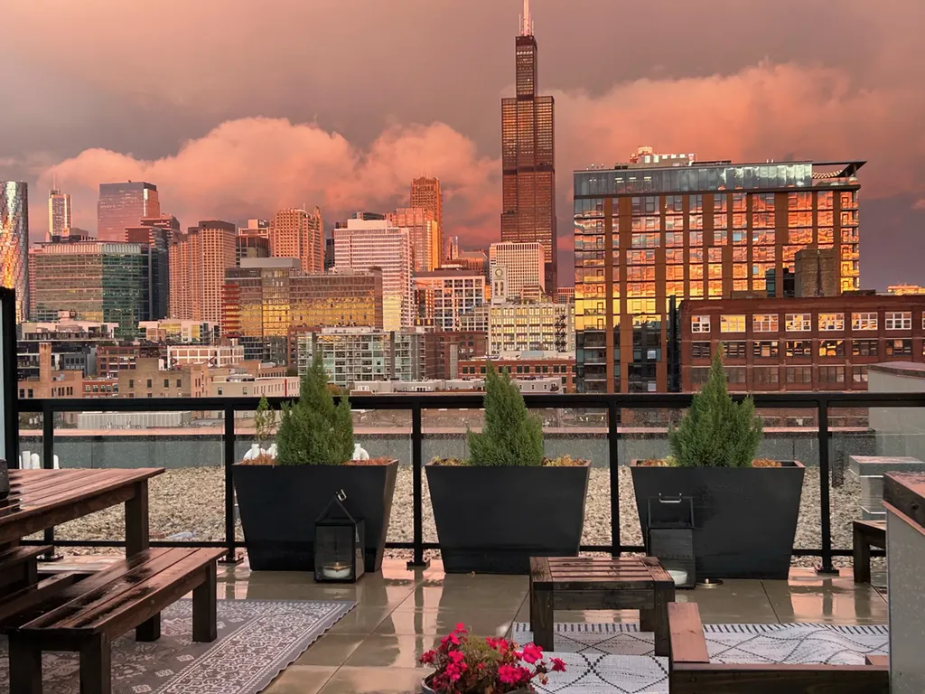 323 South Racine Avenue Chicago IL 60607