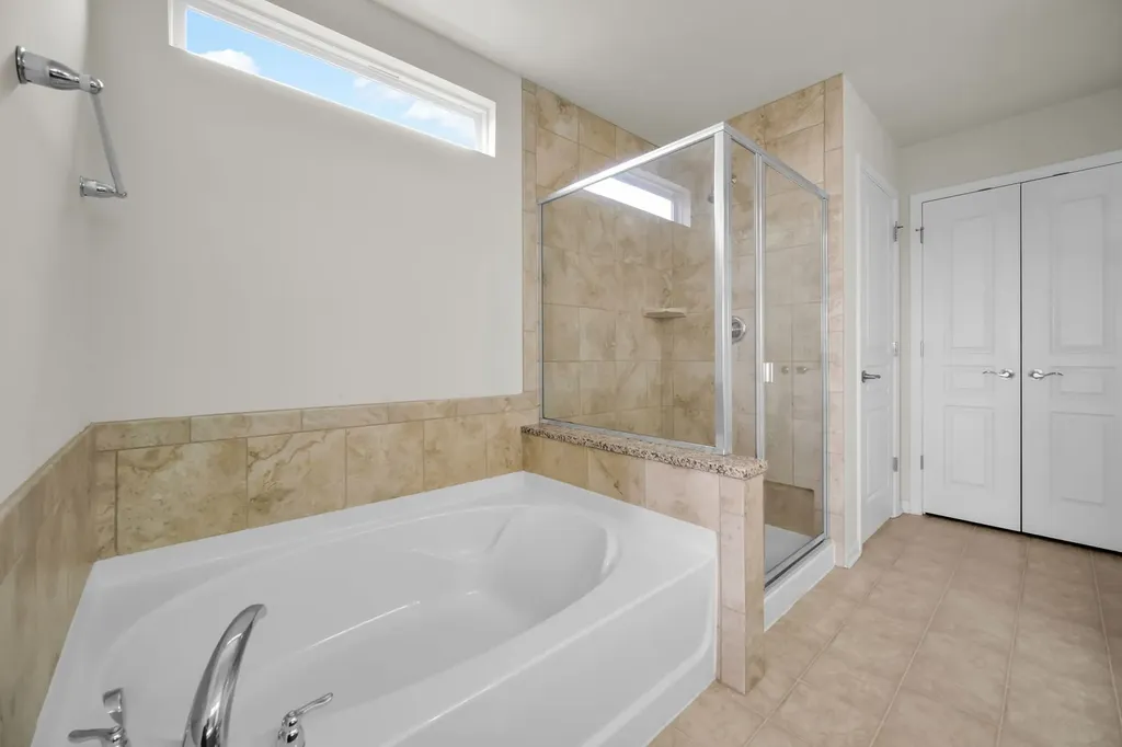 4255 Fraser Circle Naperville IL 60564