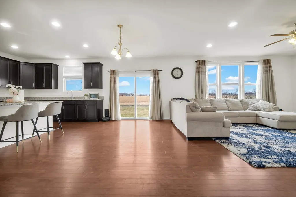4255 Fraser Circle Naperville IL 60564