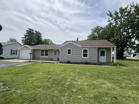 401 East College Street Kewanee IL 61443
