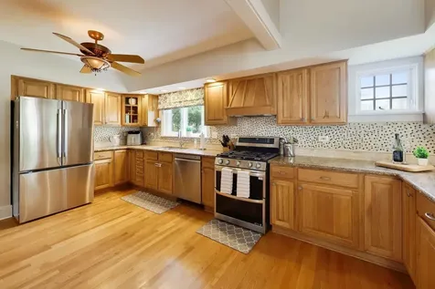 317 Olmsted Road Riverside IL 60546