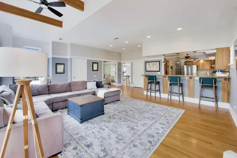 317 Olmsted Road Riverside IL 60546