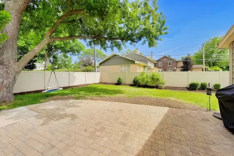 317 Olmsted Road Riverside IL 60546