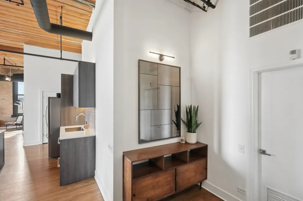 1327 West Washington Boulevard Chicago IL 60607
