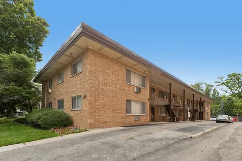 938 Ontario Street Oak Park IL 60302