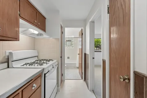 938 Ontario Street Oak Park IL 60302