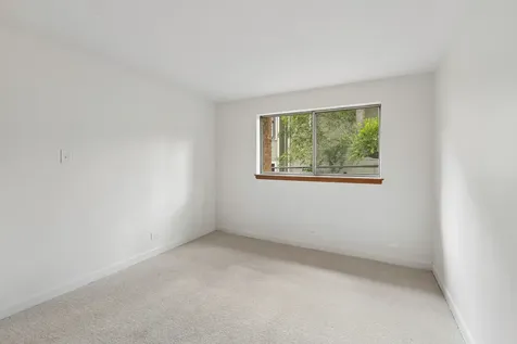 938 Ontario Street Oak Park IL 60302