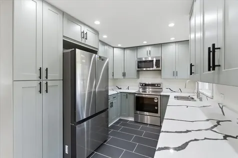 7307 East 1st Street Sun River Terrace IL 60964