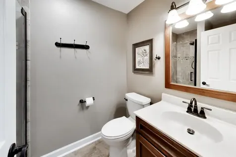 906 West Alleghany Drive Arlington Heights IL 60004