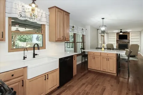 1179 Hanover Drive Batavia IL 60510