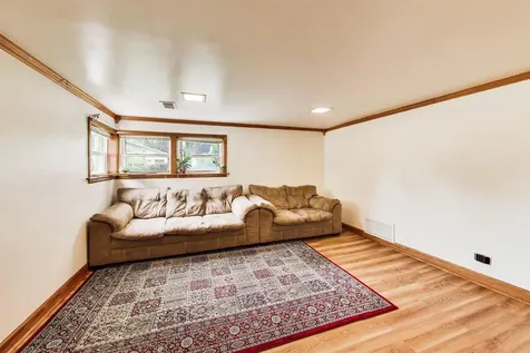 1501 East Fremont Street Arlington Heights IL 60004