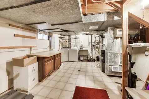 1501 East Fremont Street Arlington Heights IL 60004