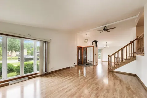 1501 East Fremont Street Arlington Heights IL 60004