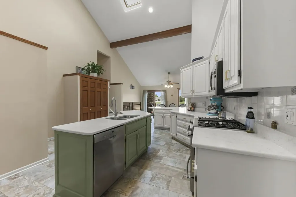 9040 Frances Lane Orland Park IL 60462