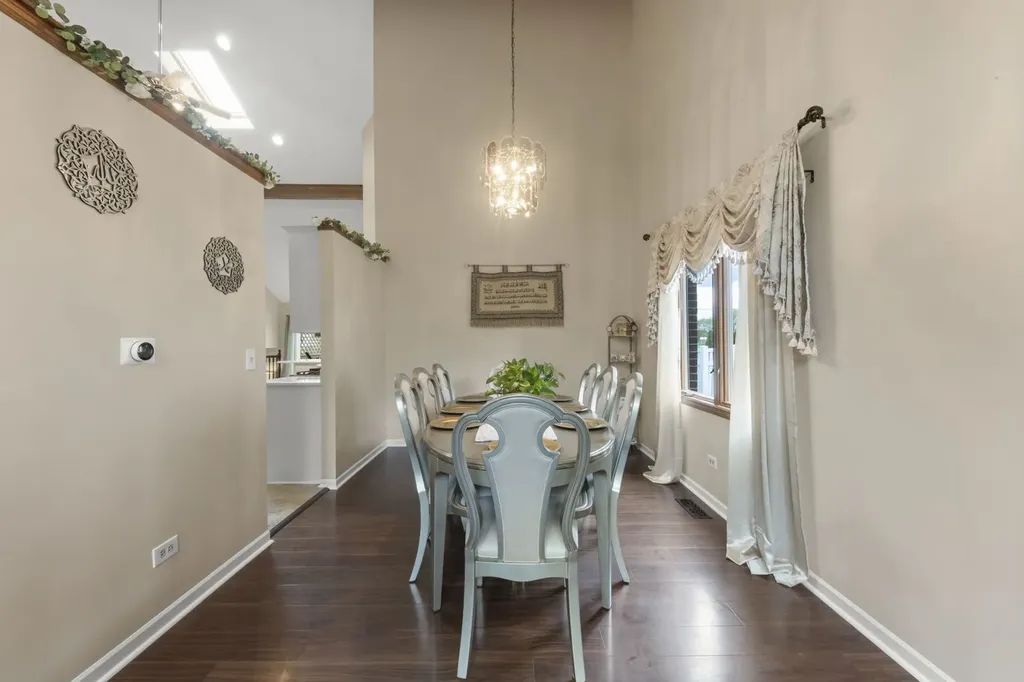 9040 Frances Lane Orland Park IL 60462