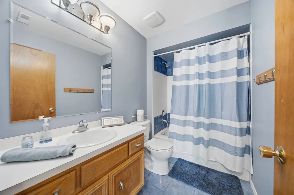 1024 Kylemore Court Lockport IL 60441