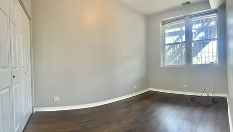 4451 South Indiana Avenue Chicago IL 60653