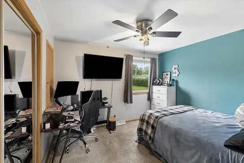 7329 Richmond Avenue Darien IL 60561