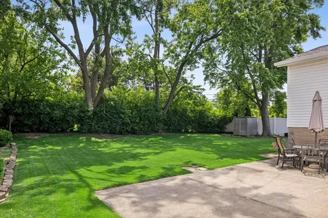 7329 Richmond Avenue Darien IL 60561